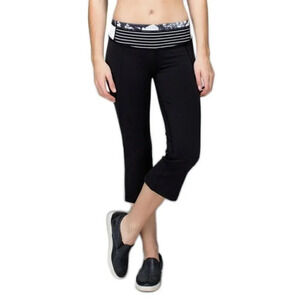 Lululemon Gather & Crow Crop Full-On Luon Black Quilt  Winte